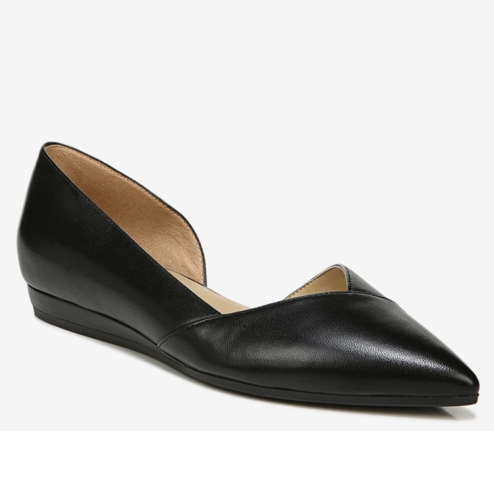 New Naturalizer Kristin Flat in Black Leather Size 8M